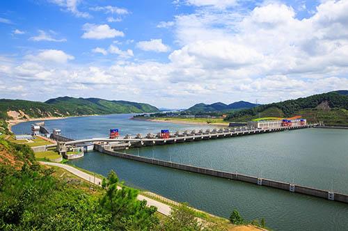 中國(guó)安能集團(tuán)承建江西峽江水利樞紐工程榮獲魯班獎(jiǎng)