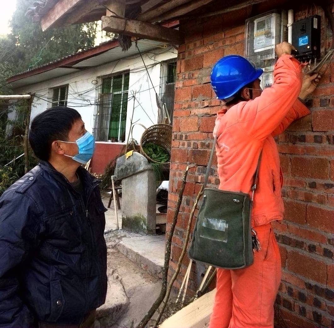 國網(wǎng)平昌縣供電公司“電管家”貼心服務(wù)保春耕