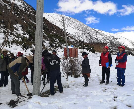 國網(wǎng)南充供電公司援藏幫扶小組：突遭特大暴風(fēng)雪，全力組織搶險應(yīng)對