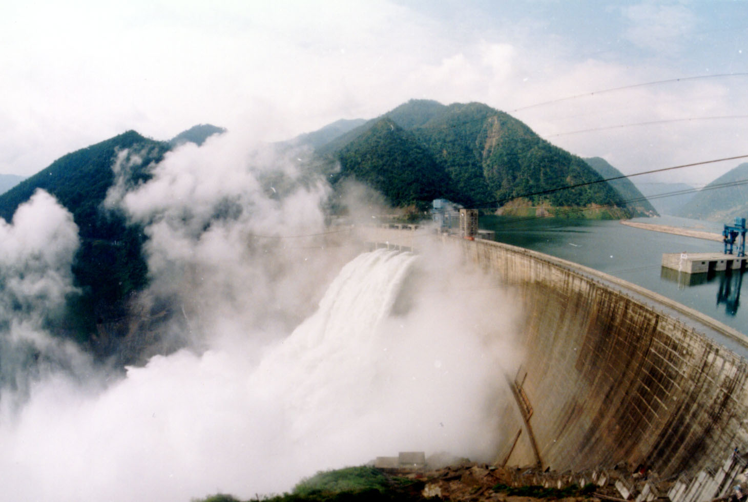 西藏首個(gè)裝機(jī)超百萬(wàn)千瓦水電站獲核準(zhǔn)