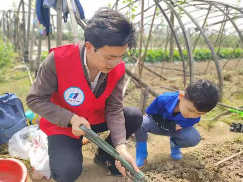 華電蕪湖公司的志愿帥小伙