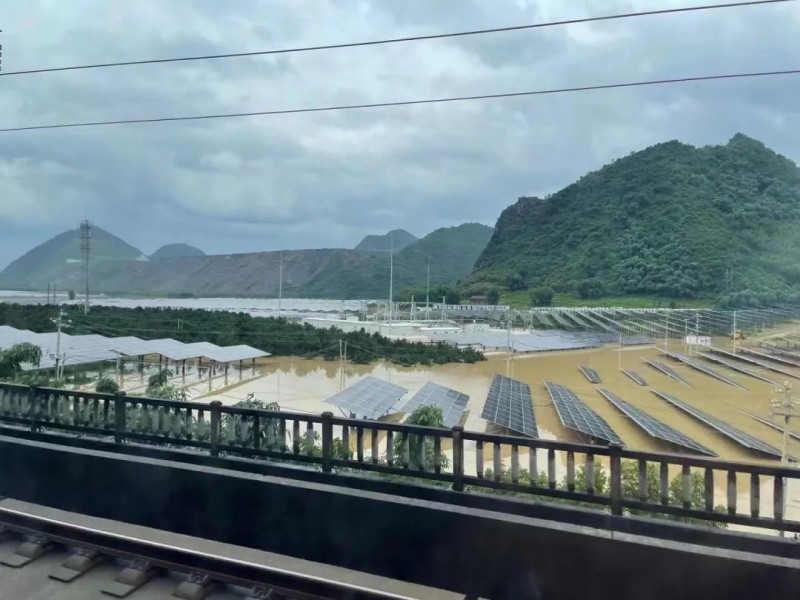 地面電站秒變漂浮電站，又一光伏電站被水淹！