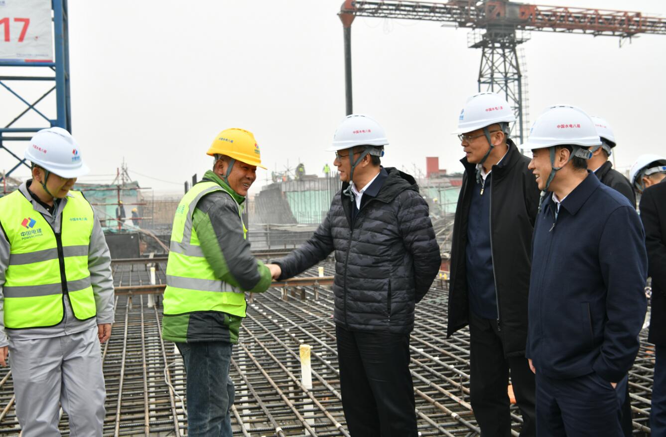 中國電建黨委副書記、總經(jīng)理王斌赴基層開展安全生產(chǎn)督導(dǎo)并調(diào)研