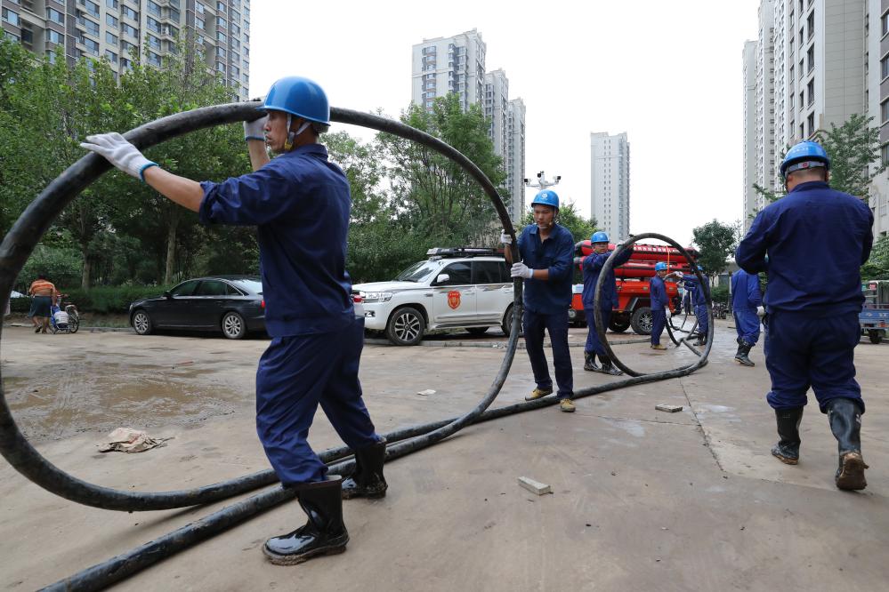 電來了，光就來了——河北涿州加快電力設(shè)施搶修見聞